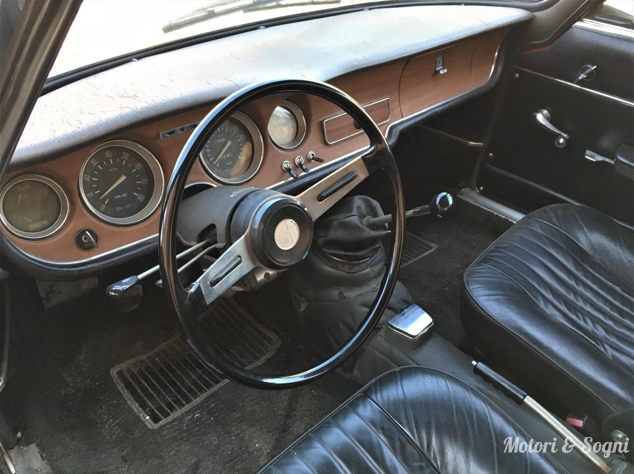 Alfa Romeo GT 1300 Junior PRIMISSIMA SERIE
