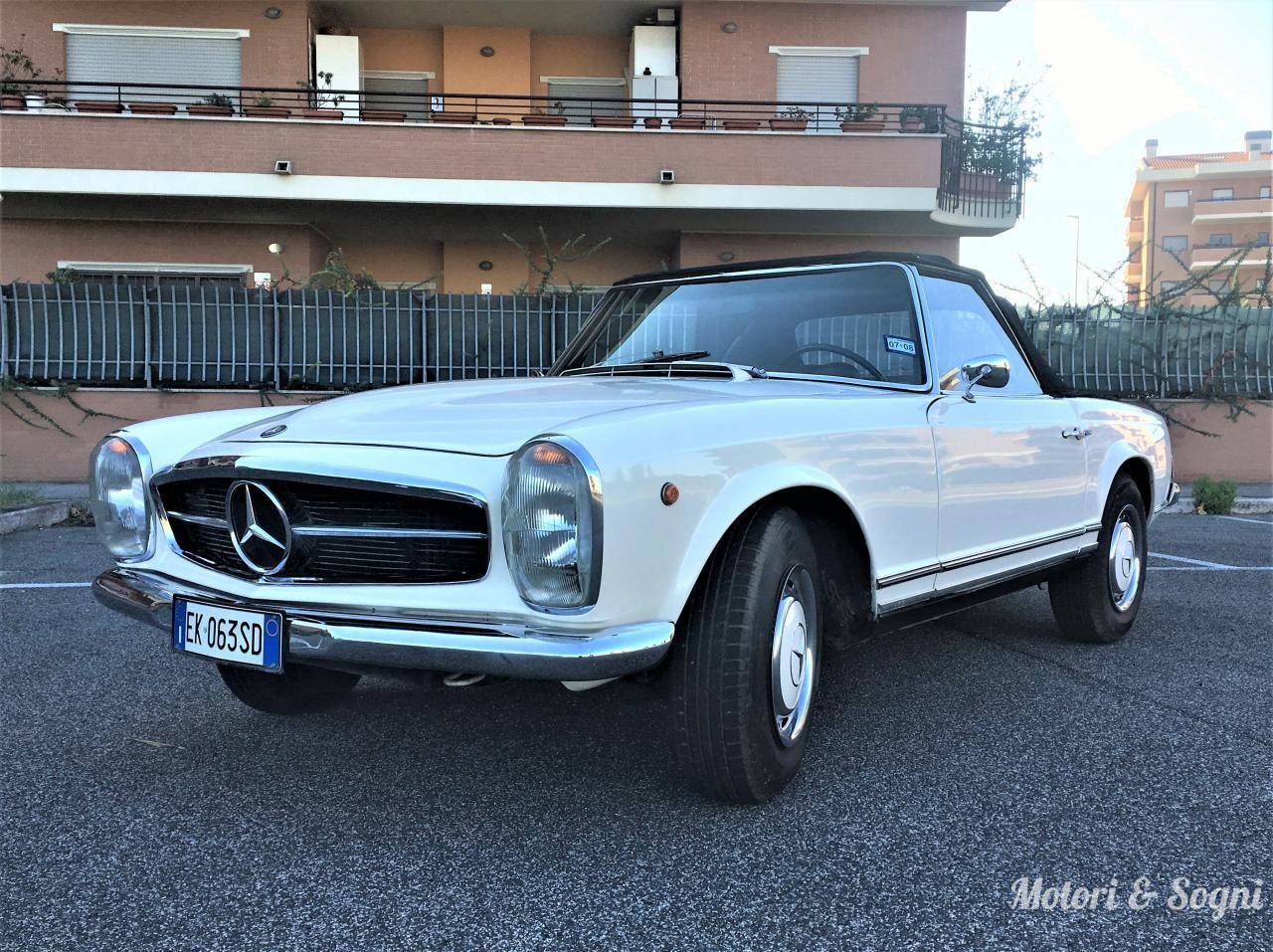 Mercedes 230 SL W113 