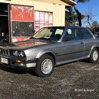 BMW 325iX 2 porte (E30)