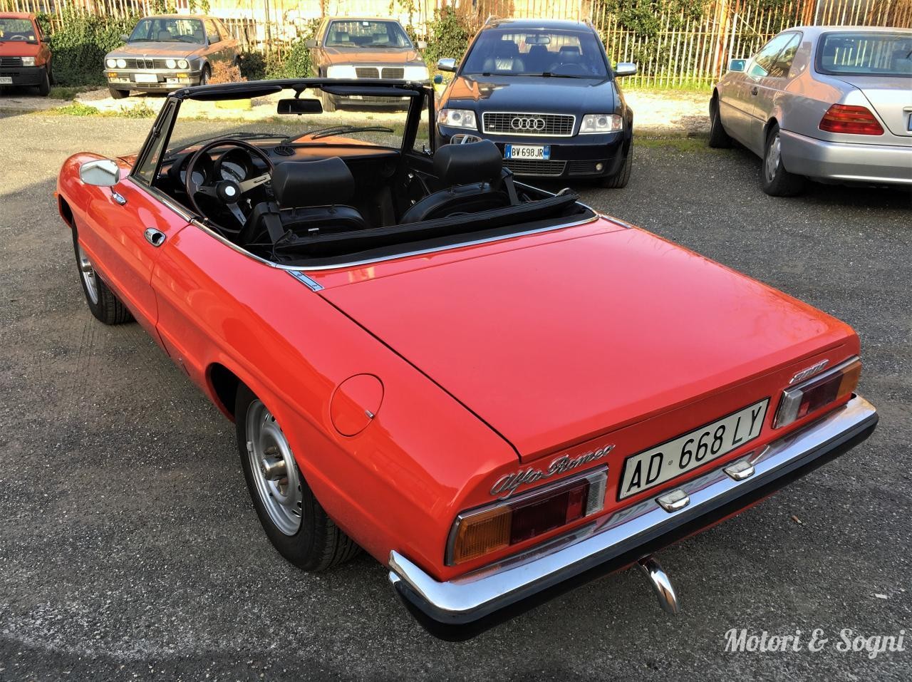 Alfa Romeo 2000 Spider Veloce