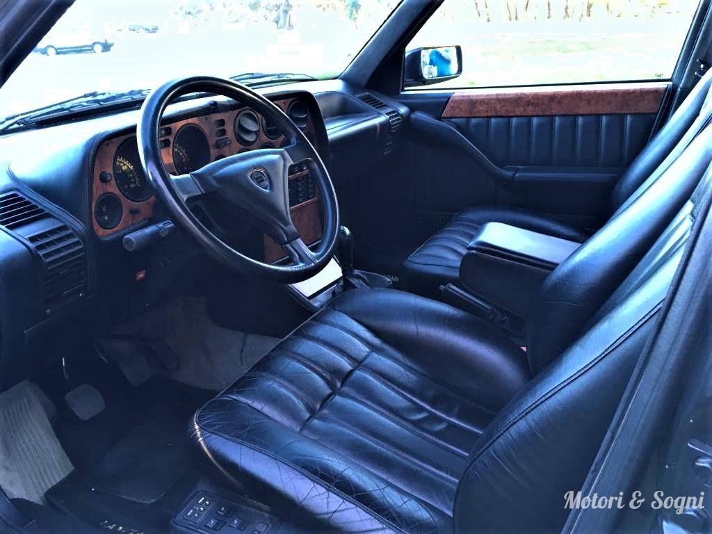 Lancia Thema 8.32