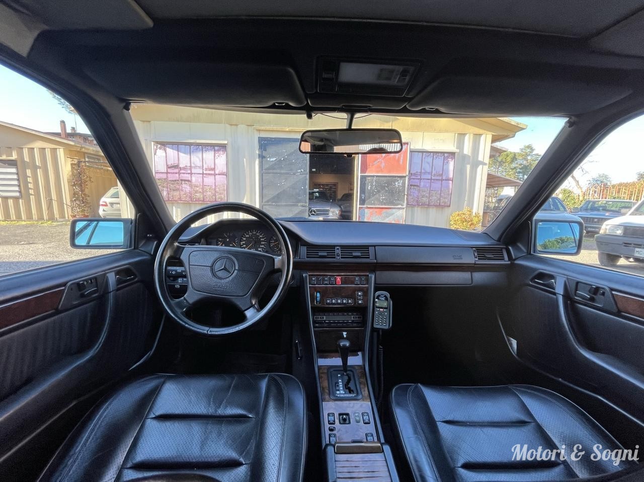Mercedes 500E (W124)