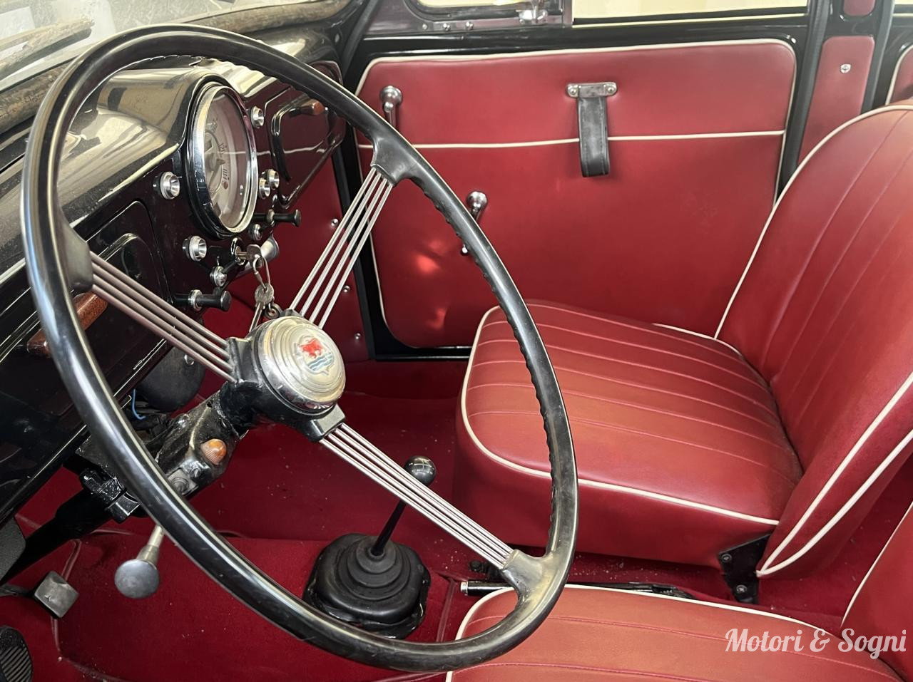 Morris Minor 1000 - GUIDA SX 