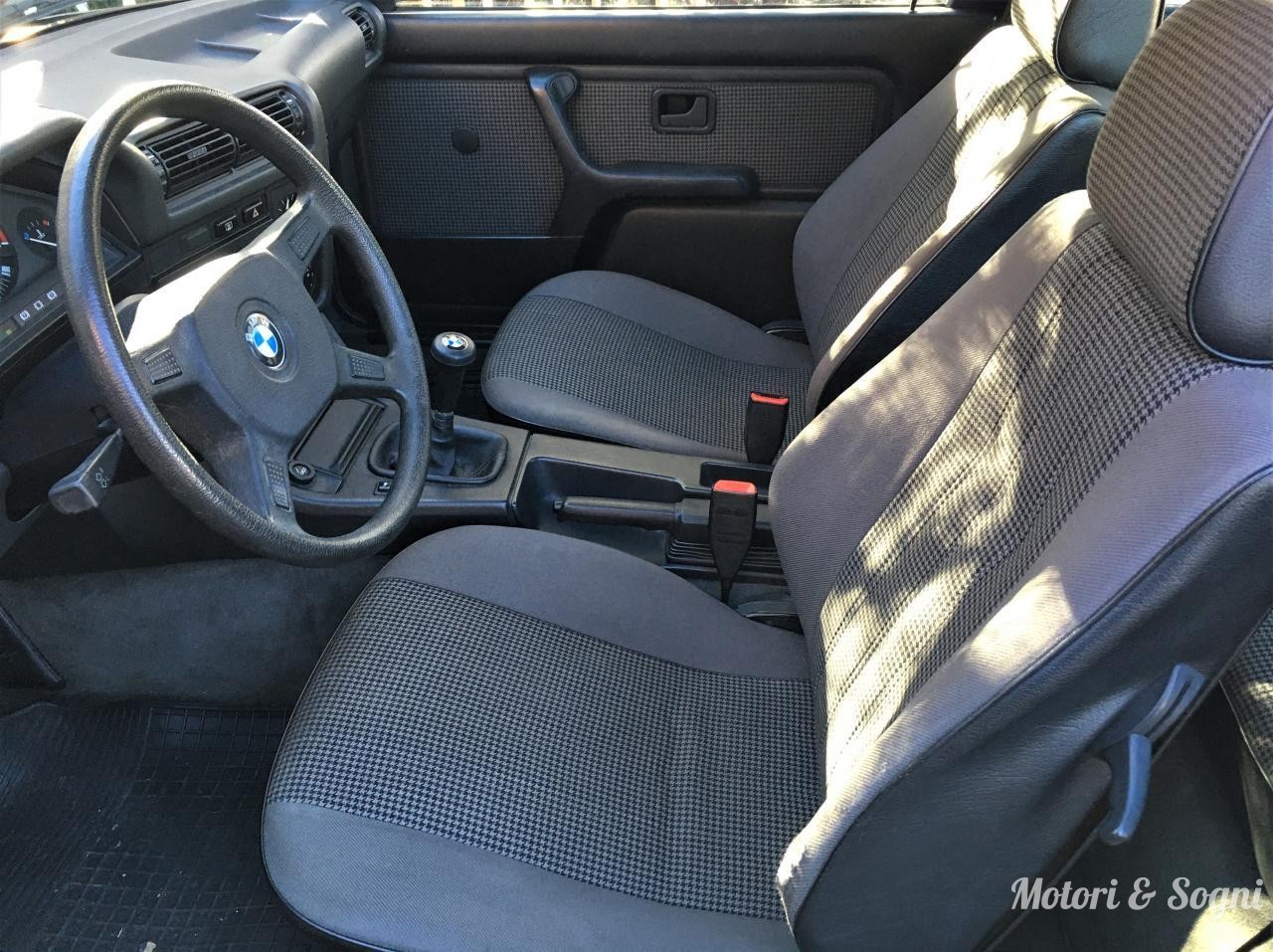 BMW 325iX 2 porte (E30)