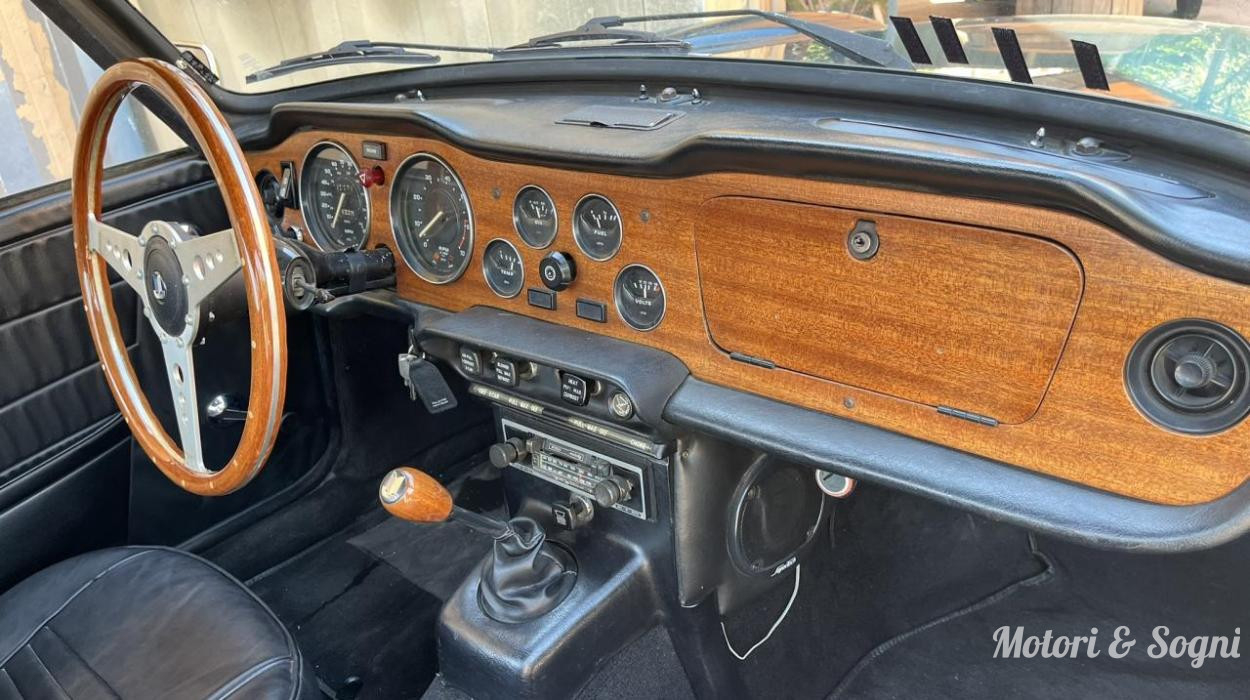 Triumph TR6