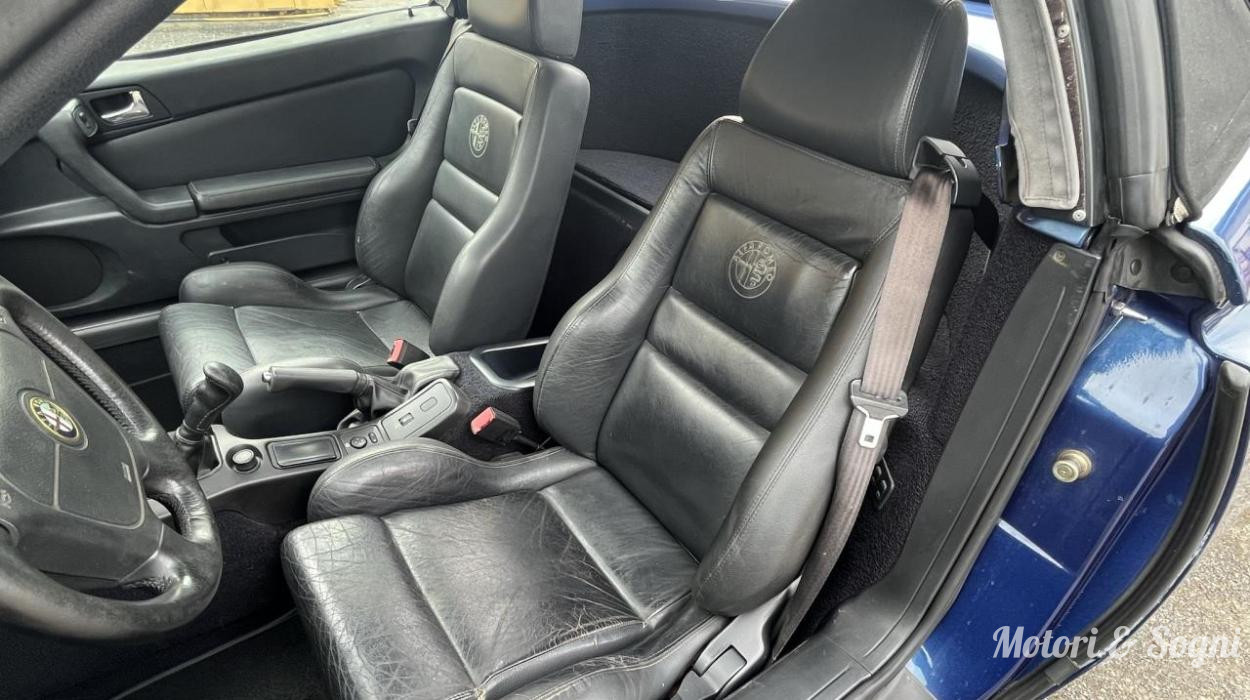 Alfa Romeo Spider (916) 2.0 TS - CINGHIA E POMPA ACQUA NUOVE