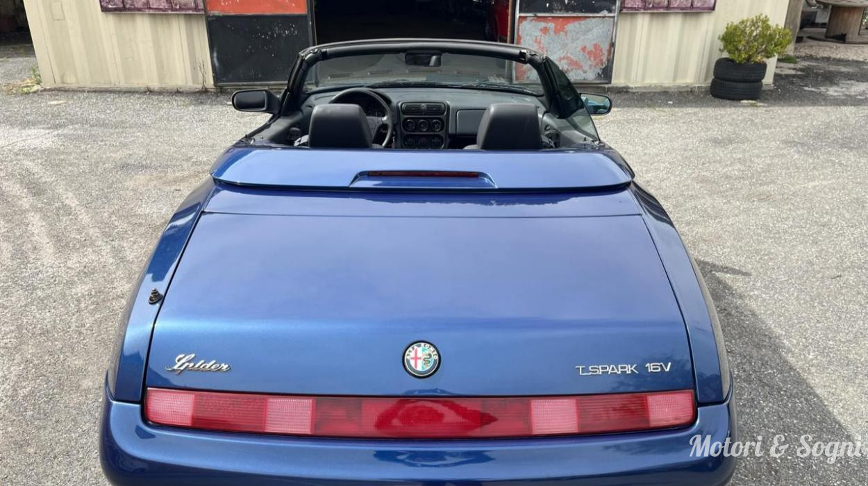 Alfa Romeo Spider (916) 2.0 TS - CINGHIA E POMPA ACQUA NUOVE