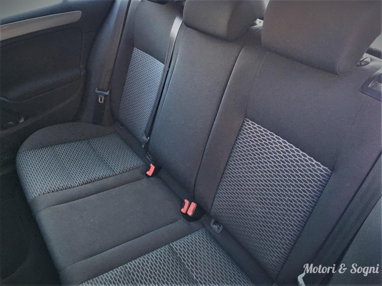 Volkswagen Golf 1.4 UNITED - UNIPRO'