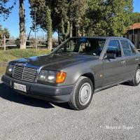 Mercedes 200E (W124) - UNIPRO'