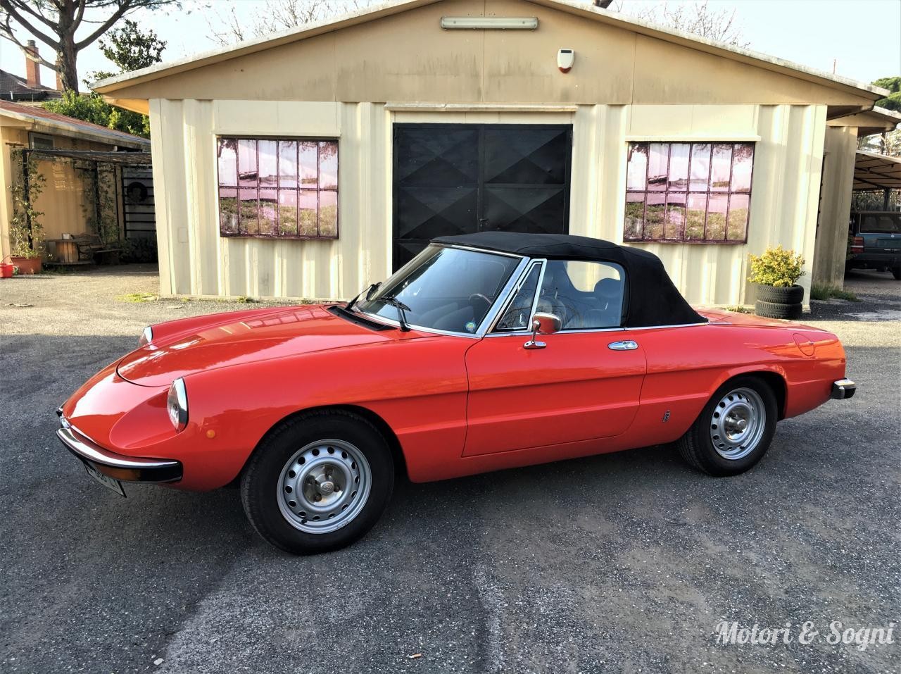 Alfa Romeo 2000 Spider Veloce