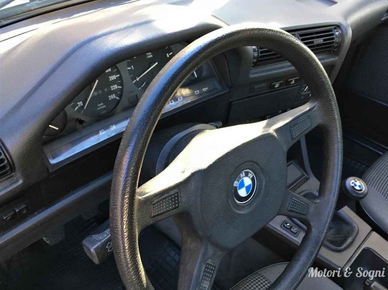 BMW 325iX 2 porte (E30)